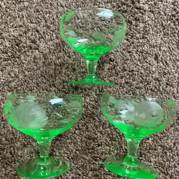 Set of 3 Uranium Glass 1920's Sherbet Cups - Picture 3 of 6
